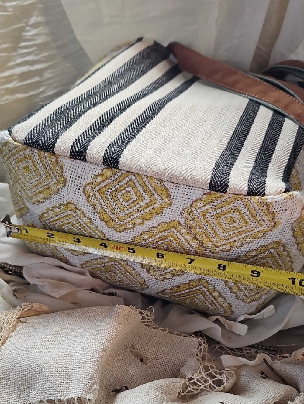 Himalayan Hemp Multicolor Stripe Tote Bag - Picture 14 of 16